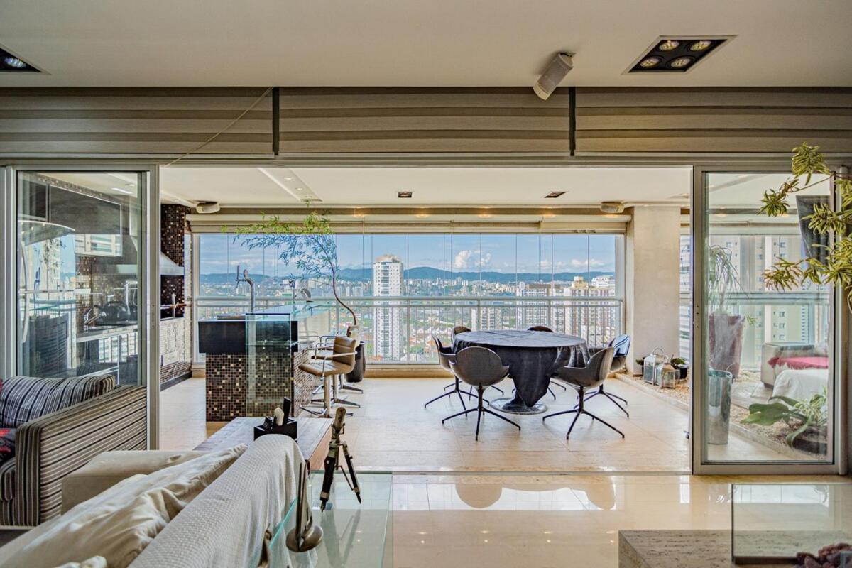 Apartamento Romana - Alto Padrao *