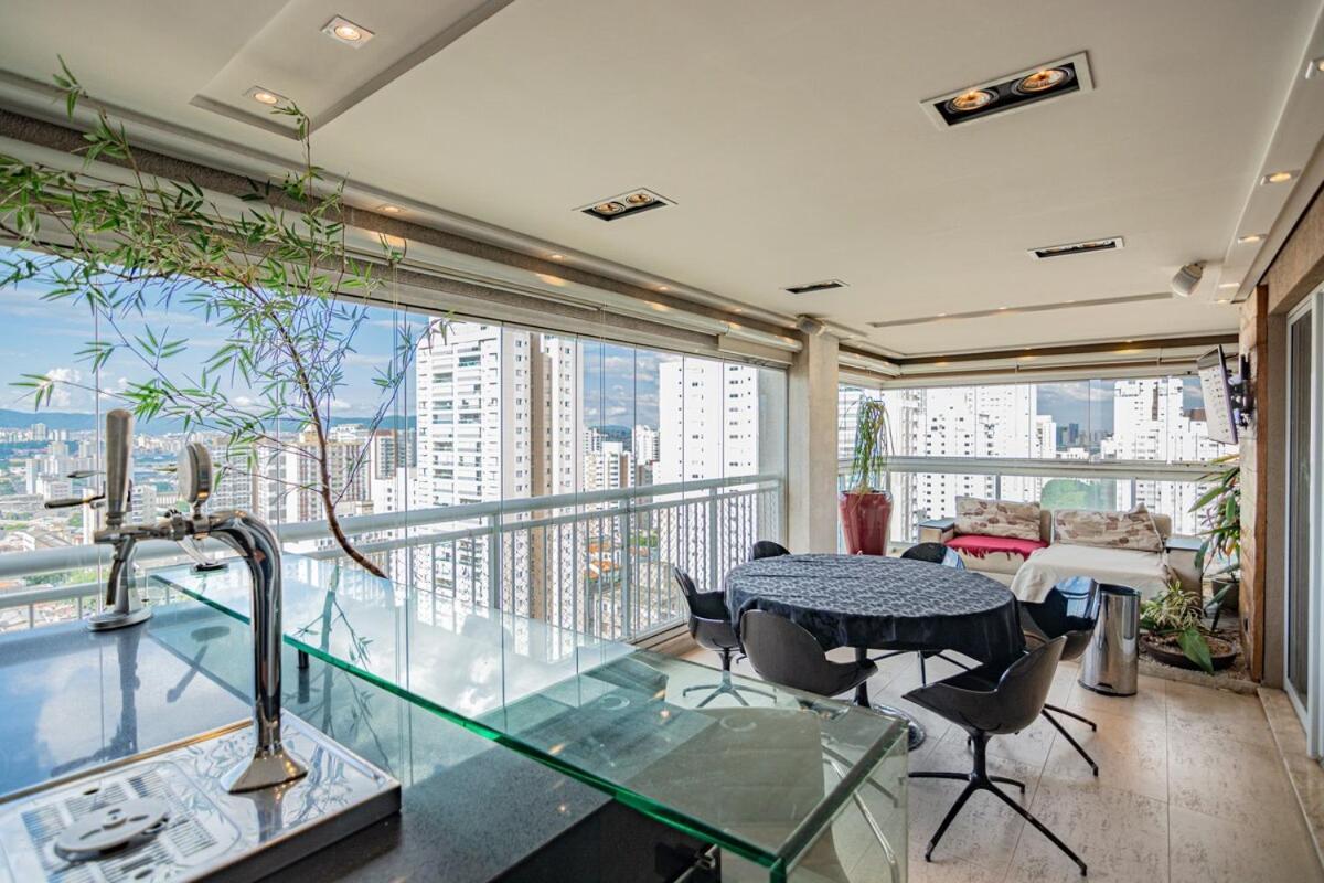 Apartamento Romana - Alto Padrao *